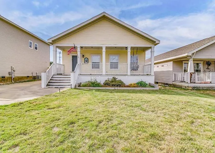 Private Patio & Close To Coastal Holiday home Pensacola