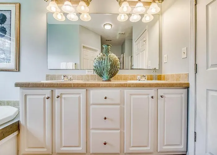 Private Patio & Close To Coastal * Pensacola